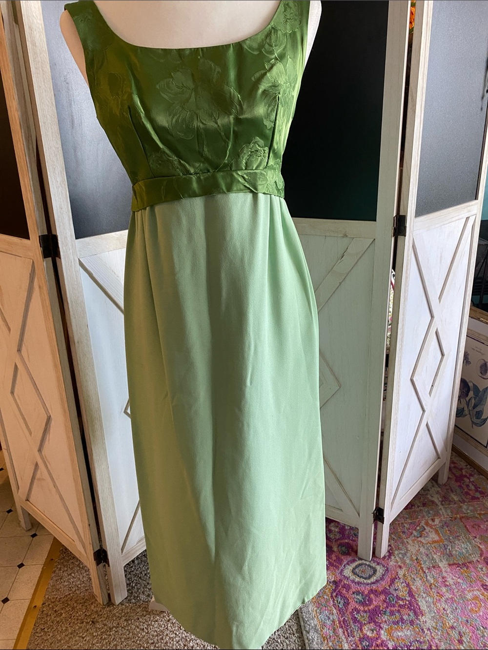 RARE Vintage   ILGWU 1960’s Green Satin Brocade Jacquard Dress&  Coat with Bows!